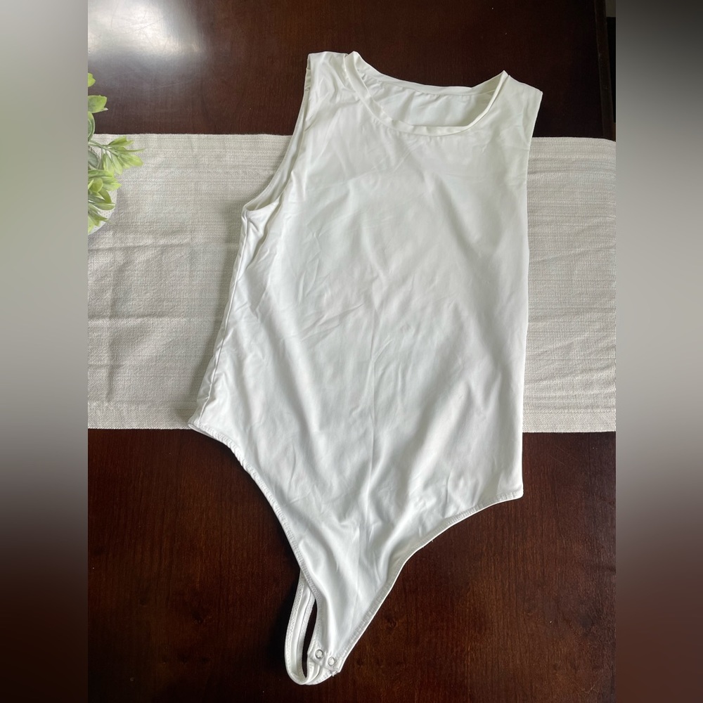Off white Vitality bodysuit